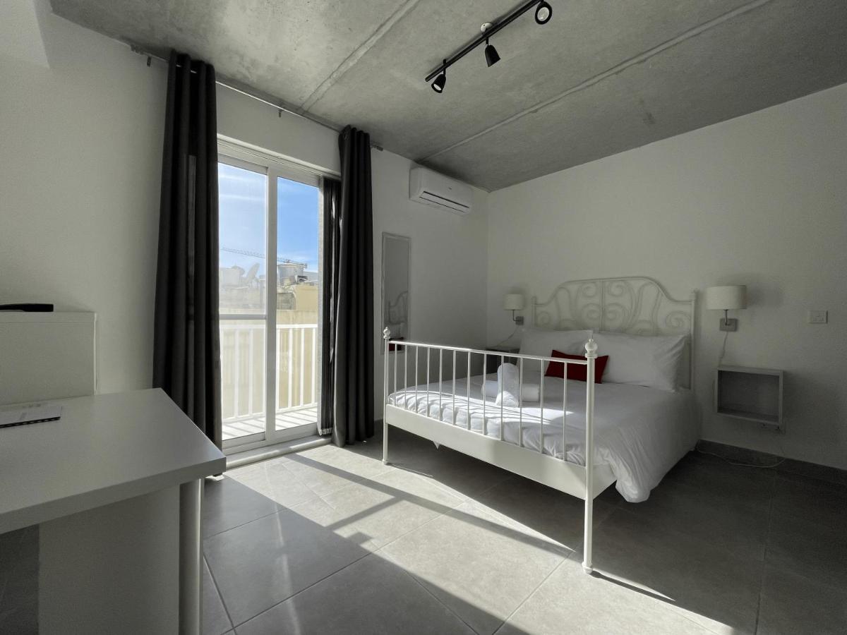 Casa Leon Malta Hotel Saint Julian's Ngoại thất bức ảnh