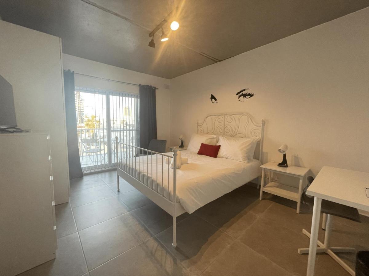 Casa Leon Malta Hotel Saint Julian's Ngoại thất bức ảnh