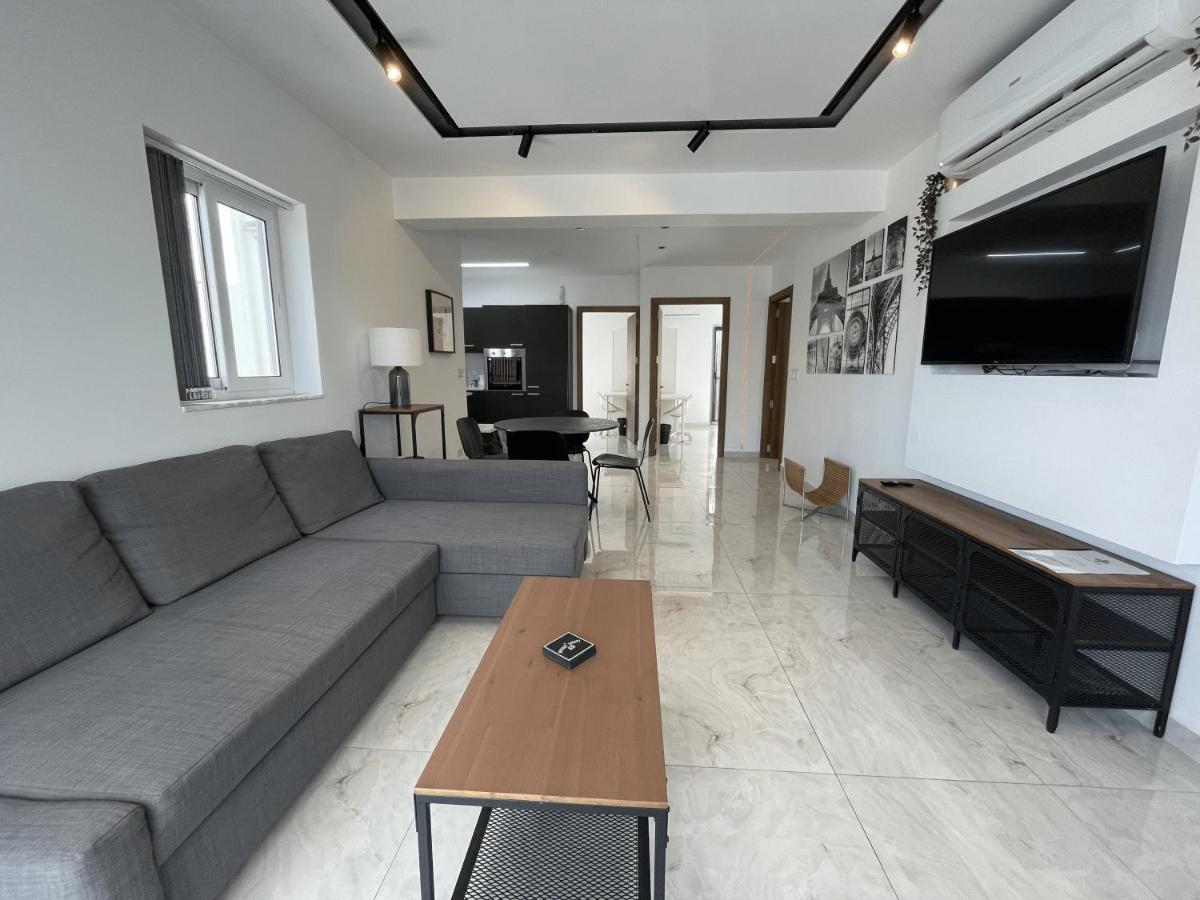 Casa Leon Malta Hotel Saint Julian's Ngoại thất bức ảnh