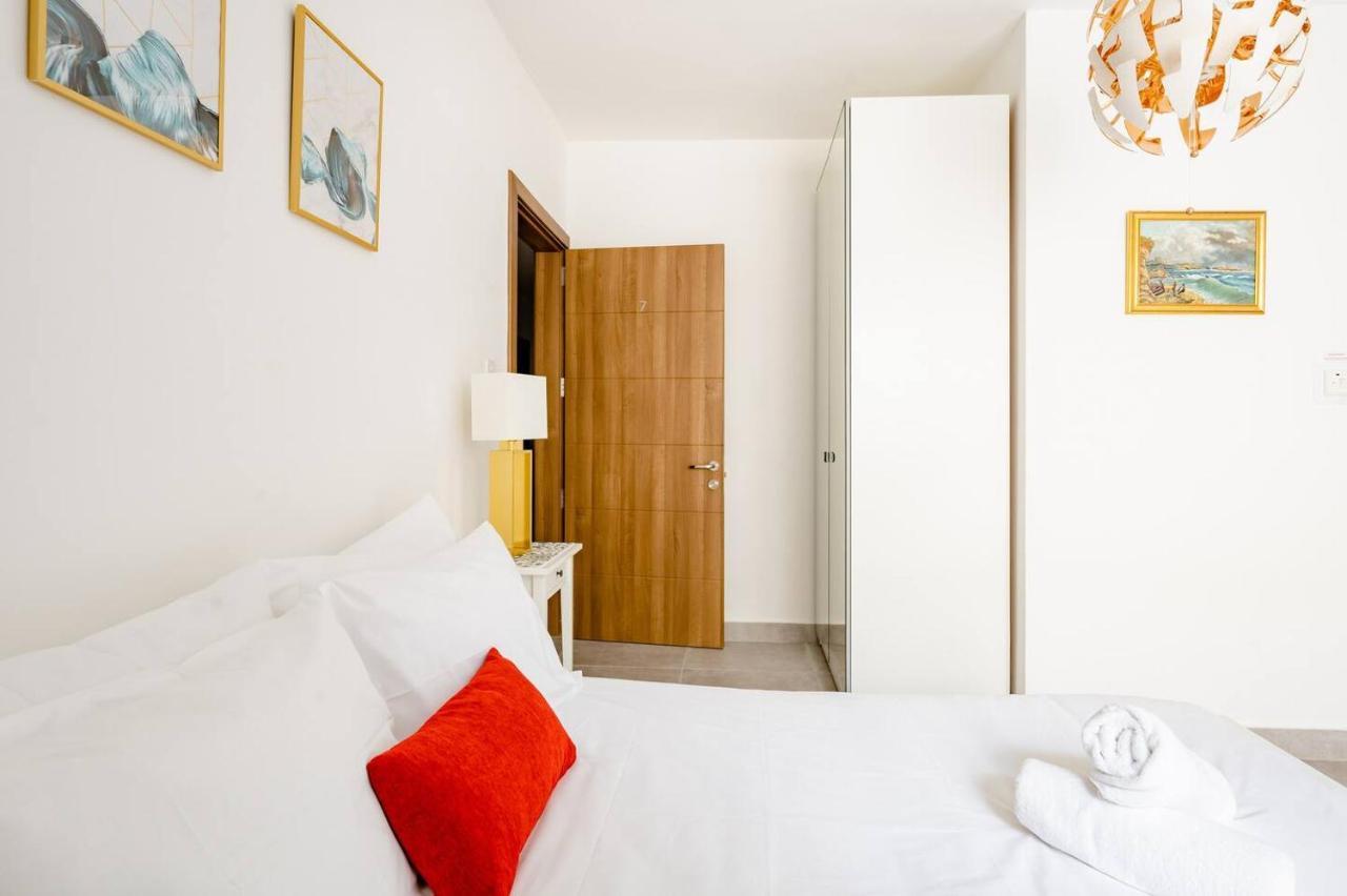 Casa Leon Malta Hotel Saint Julian's Ngoại thất bức ảnh